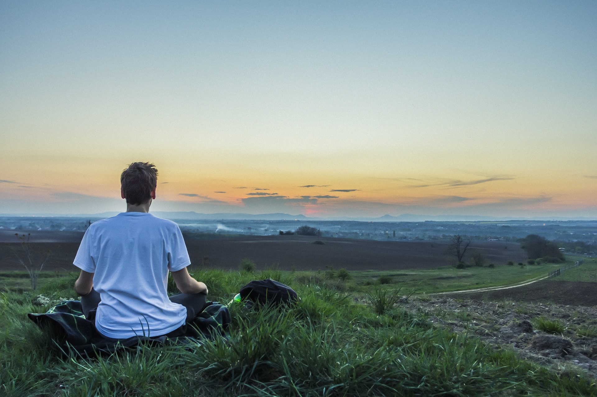 Meditation can help you remain calm throughout stressful or chaotic situations. 